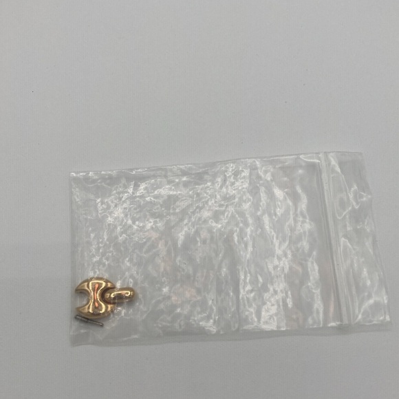 Vintage GUCCI Swiss Made Gold watch with Black/Red Bands w/ Original Boxes -HOT! - Picture 14 of 14